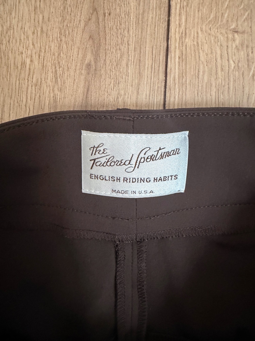 The Tailored Sportsman Breeches NWOT - Picture 2 of 4